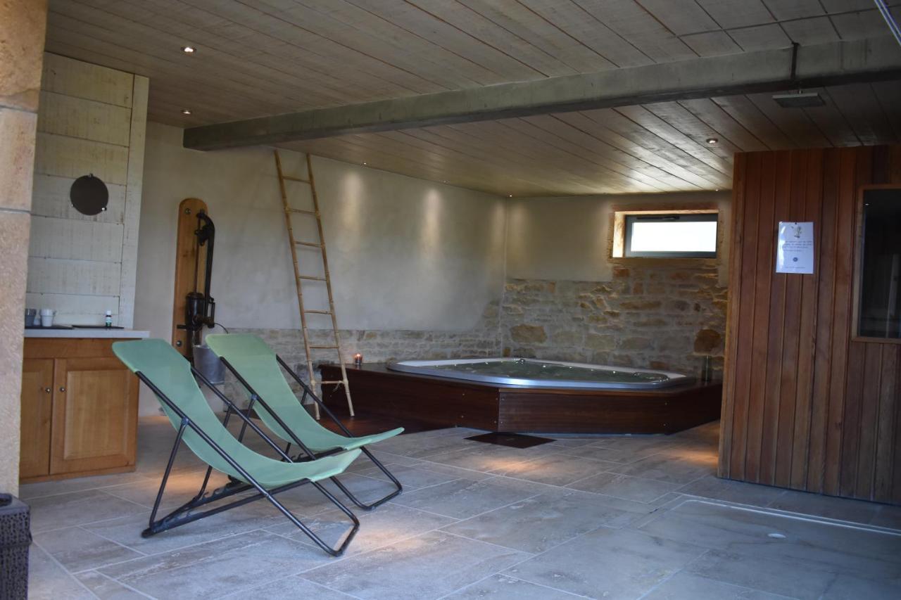 Gite Stone & Spa Chasselay ภายนอก รูปภาพ