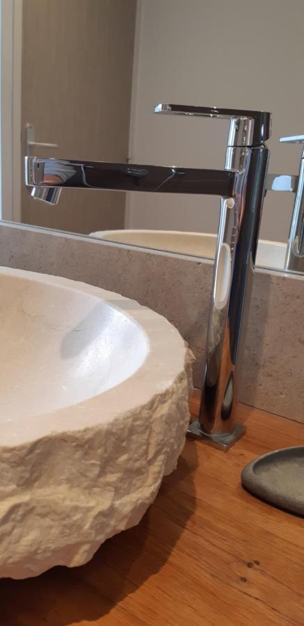 Gite Stone & Spa Chasselay ภายนอก รูปภาพ